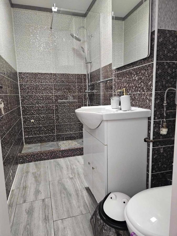 Apartament Nectaria Băile Herculane Buitenkant foto